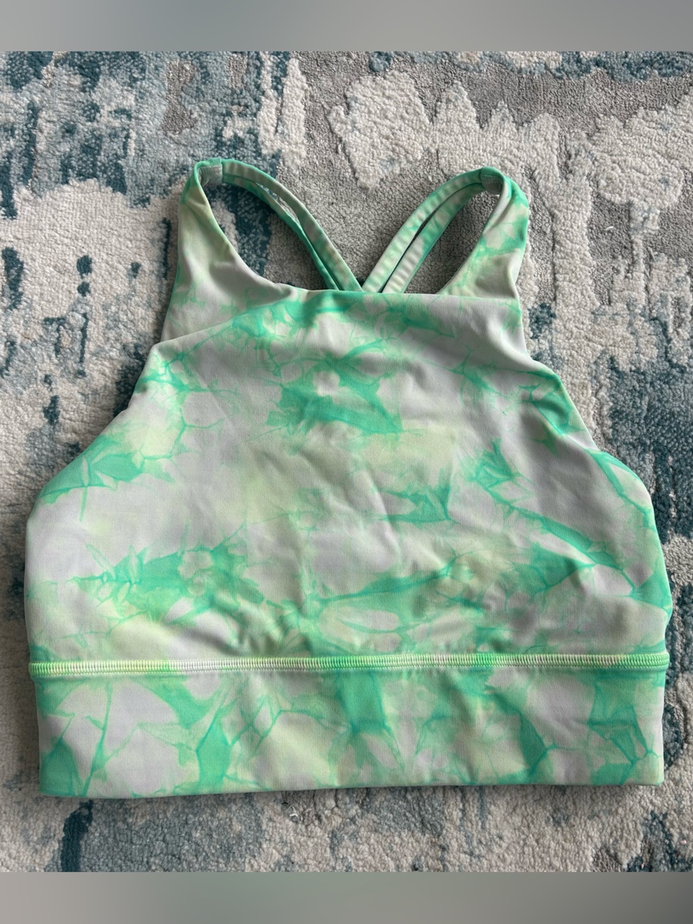 Lululemon Energy Bra in Shibori Highlight Yellow & Green - Picture 2 of 4